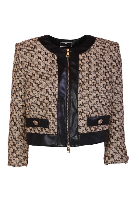 Shop ELISABETTA FRANCHI  Bomber: Elisabetta Franchi cropped jacket in jacquard raffia
Monogram satin lining.
Zip closure and front welt pockets.
Golden metal zip and buttons.
Composition: 56% Polyester 44% Polyamide.
Made in Italy.. GI09742E2-BD9PAGLIA/NERO